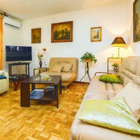 Prisca Apartment